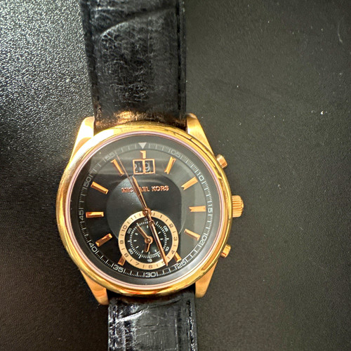 Michael Kors Men's Chronograph Date Quartz Watch Black Dial Gold Case 42mm