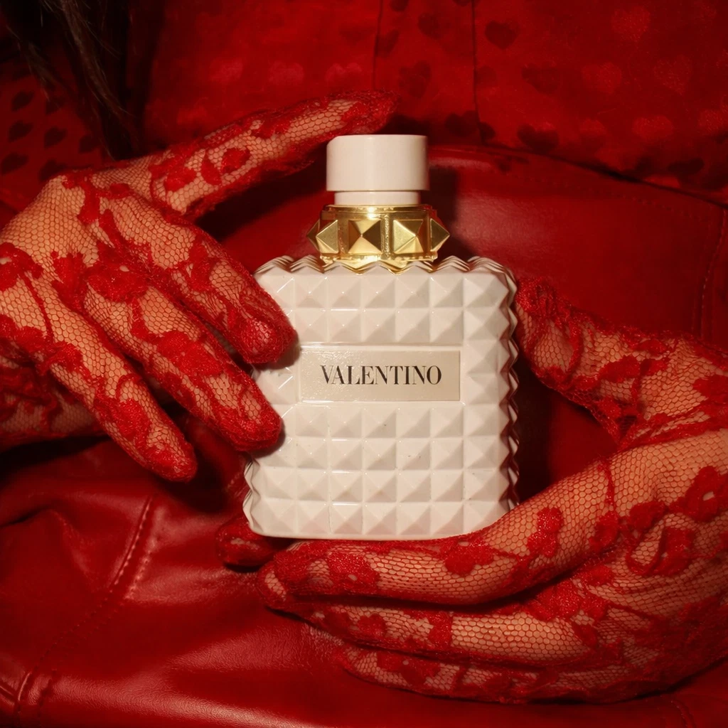 VALENTINO DONNA BORN IN ROMA IVORY EAU DE PARFUM SPRAY WOMEN 3.4