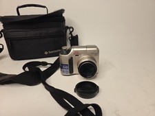 Olympus Camedia C-720 Ultra Zoom Digital Camera - Tested  Working