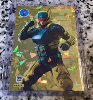 Fortnite Series 3 Pillar Rare Outfit #65 Cracked Ice Holo Parallel