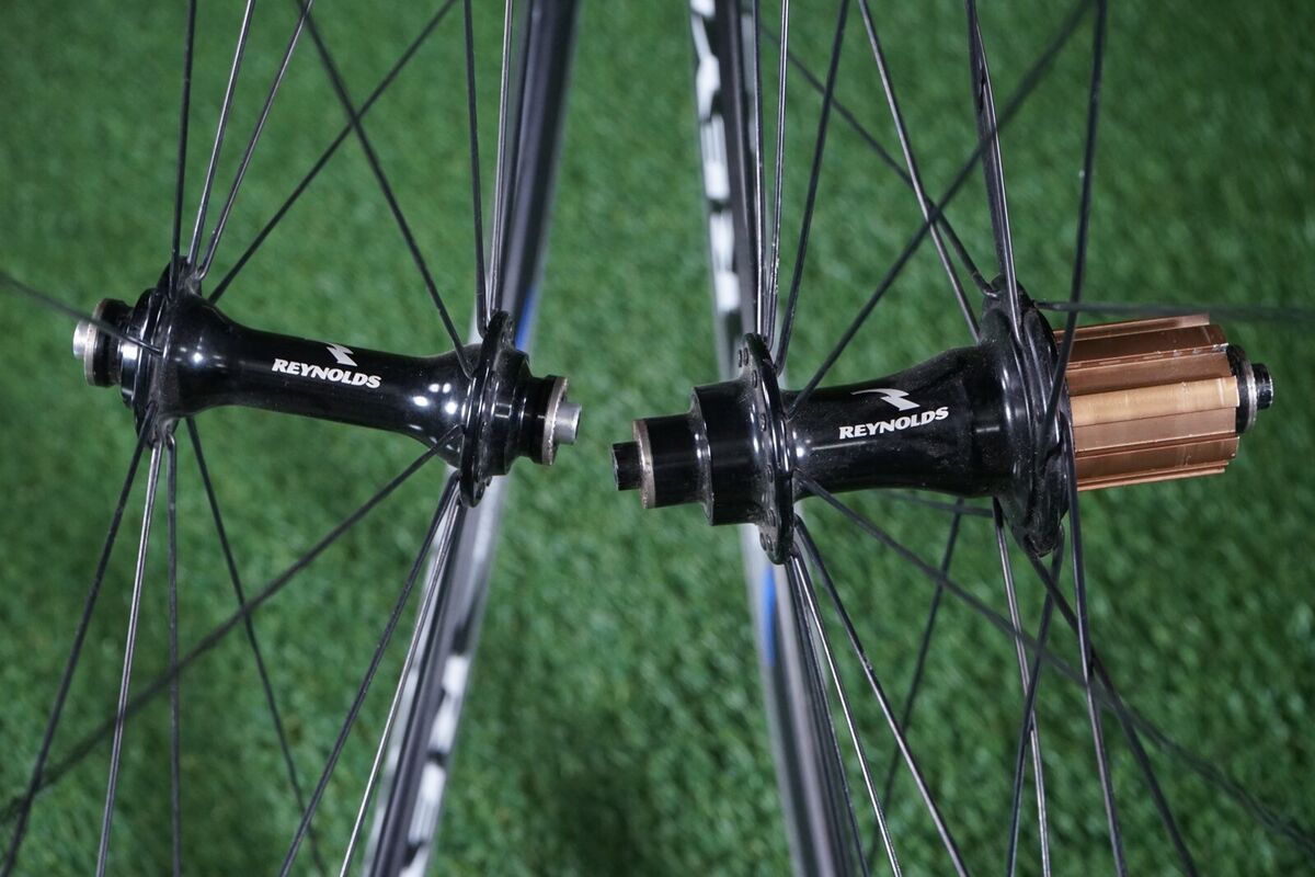 REYNOLDS SOLITUDE RIM BRAKE 700c CYCLING WHEELS WHEEL SET REYNOLDS SOLITUDE RIM BRAKE 700c CYCLING WHEELS WHEEL SET
