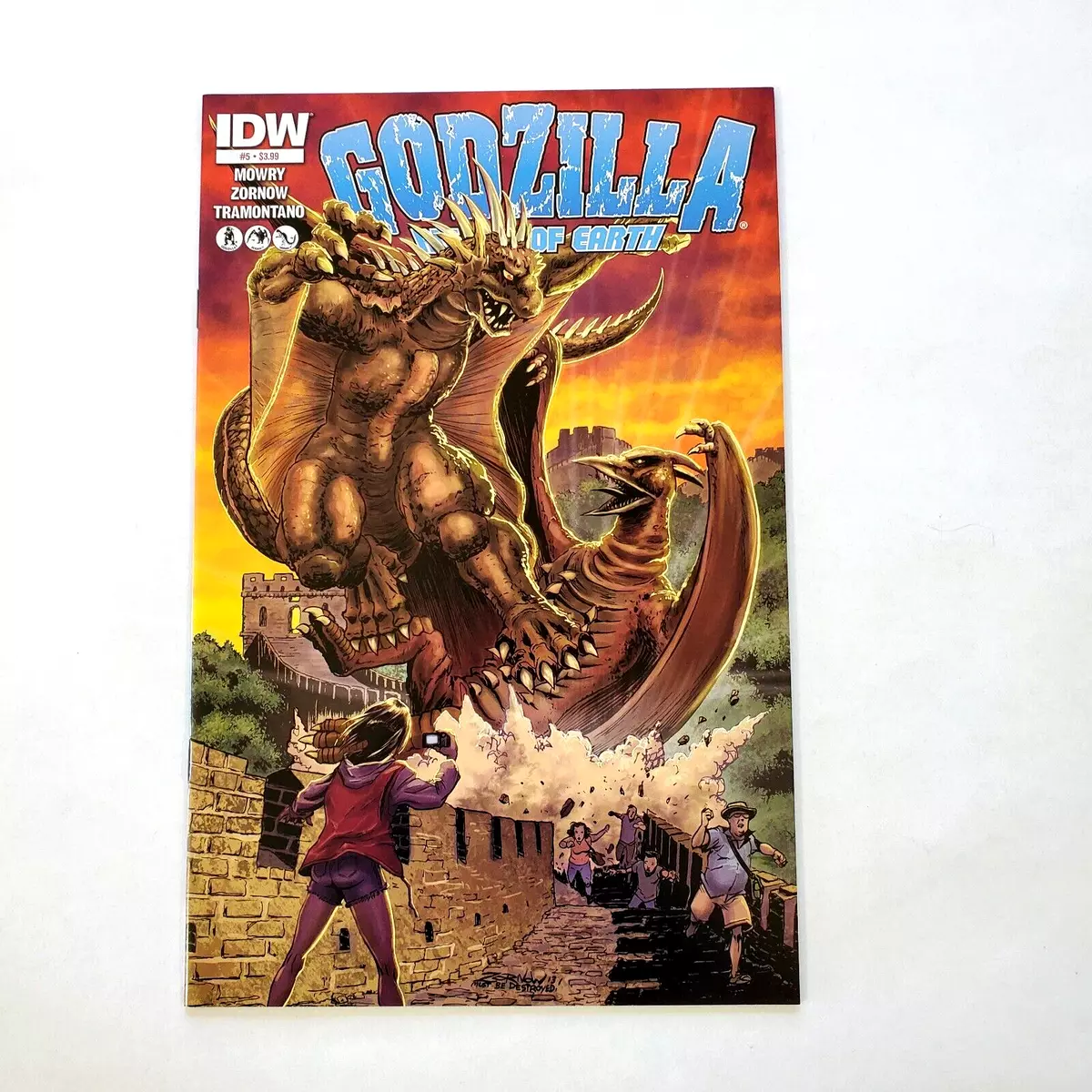 Godzilla Rulers of Earth (2013 IDW) comic books