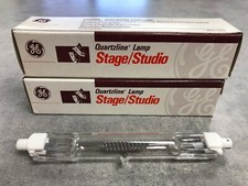 DWT 120V 1000W Tungsten Halogen Lamp