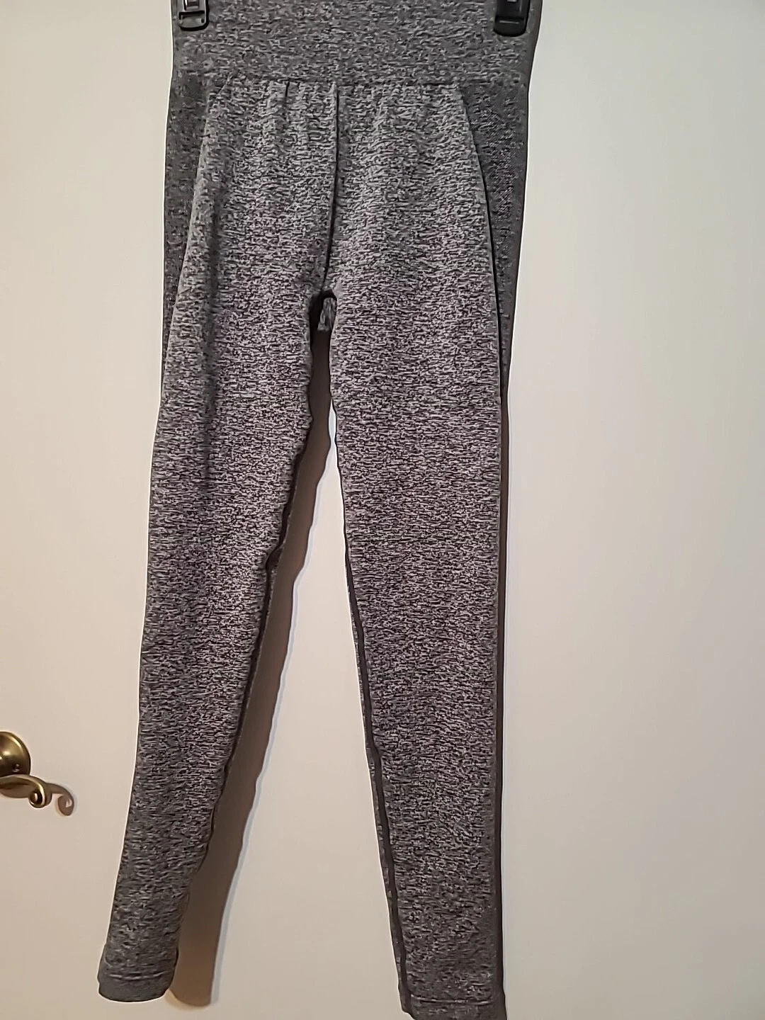 gymshark light flex yoga pre-owned leggings