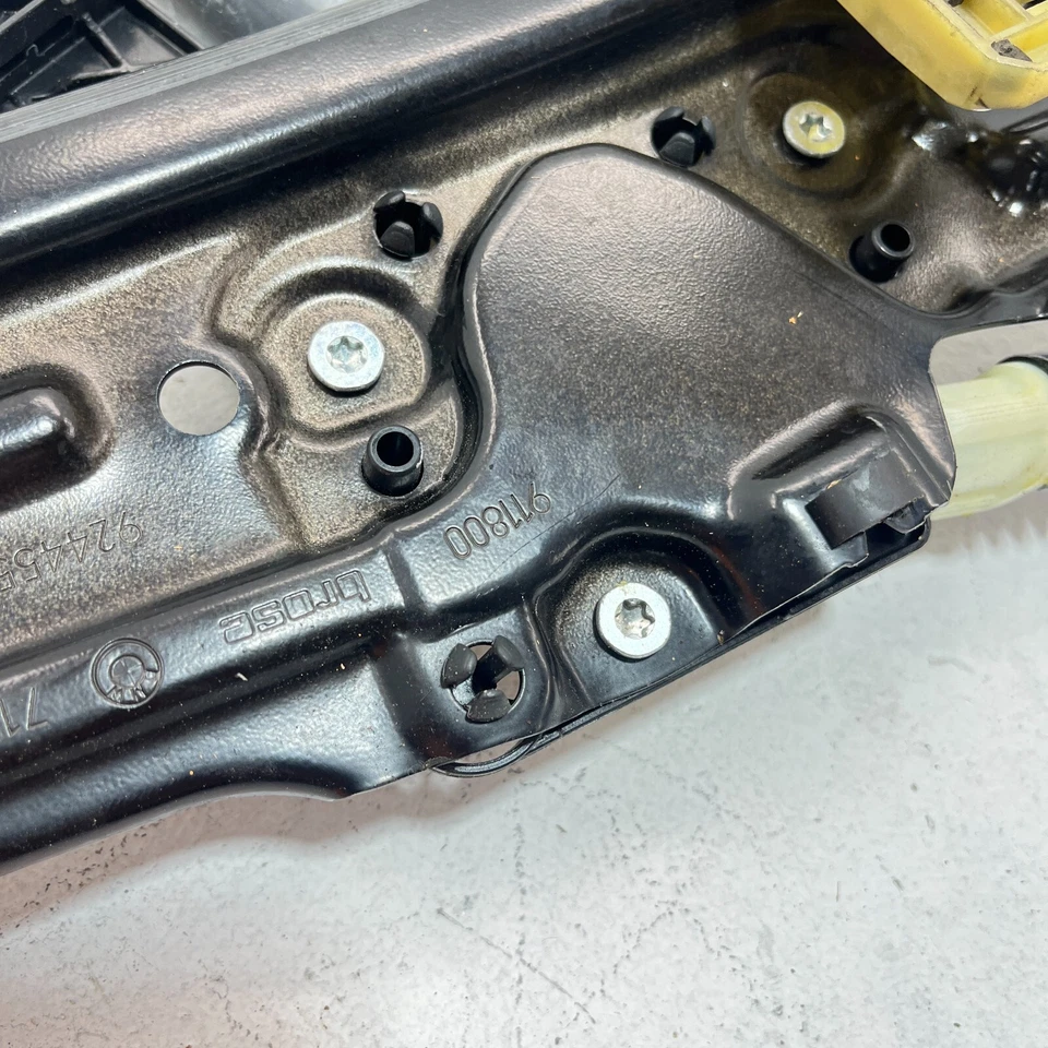 Elevador regulador ventana lado conductor trasero izquierdo/con motor BMW 535iX 2011-2016 OEM Foto 4 de 4