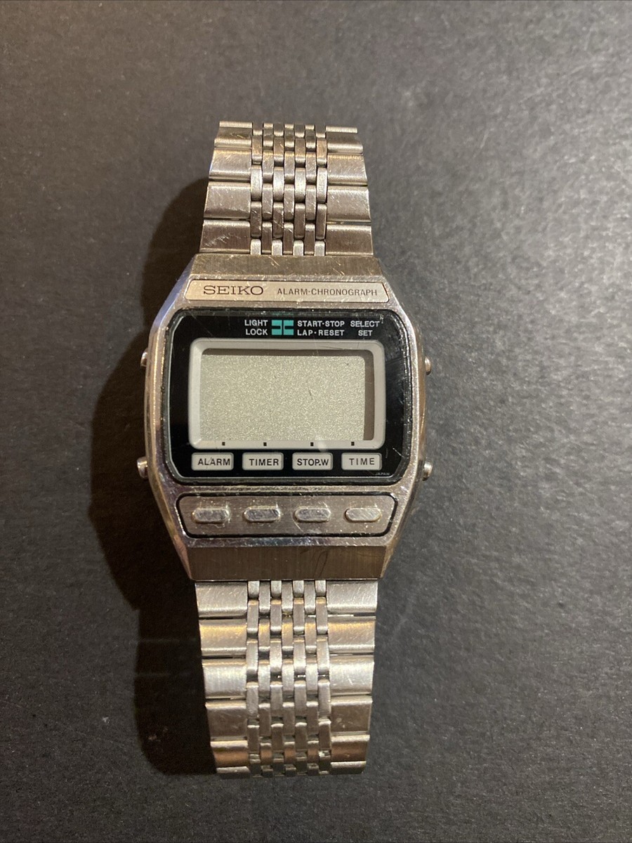 Seiko A547-500B Timer Alarm Chronograph Quartz LCD Vintage Watch