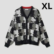 Sanrio Hello Kitty Cardigan size XL Long Sleeve Length:28.74" Width:26.37" size