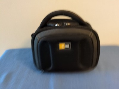 Case Logic 6 in high  7 in wide 5 In Deep Multi Compartment Bag