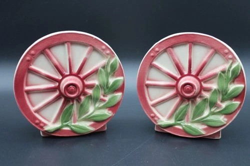 Vintage Unsigned McCoy Dusty Rose Wagon Wheel Wall Pocket Set of 2 See photos