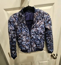 Lululemon girls brand Ivivva Reversible Blue Bomber Jacket Girls Size S (6/7)