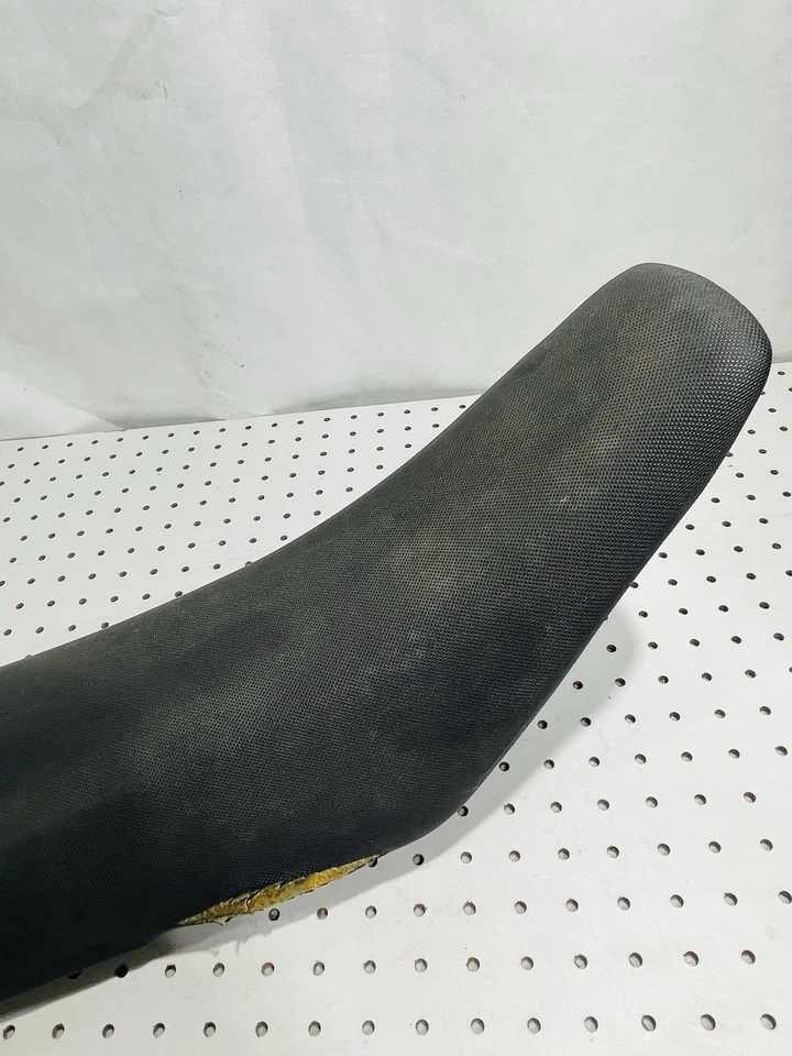 Sillín de asiento OEM 2008-2010 KTM 125 144 150 200 250 300 450 505 530 - 2 RIPS Foto 3 de 4