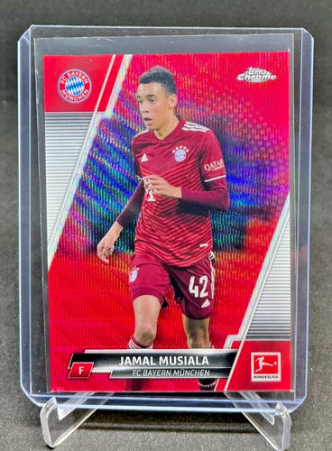 Jamal Musiala [Magenta Refractor] #84 2021 Topps Chrome Bundesliga card