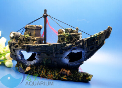 Aquarium Decoration Lost Pirate Ship For fish Tank Resin Ornaments