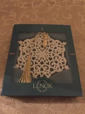 Lenox 1996 Snow Fantasies Snowflake Large Year Tag Box
