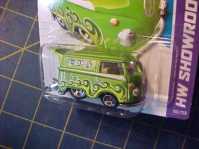1/64 HOT WHEELS KOOL KOMBI! NEW FOR 2013 HW SHOWROOM SERIES! NIP
