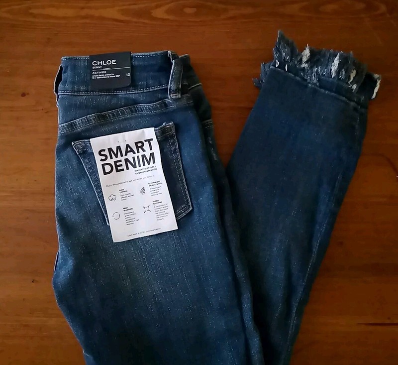 Chloe Skinny Seattle Activex Smart Denim Jeans DL1961 Girls Size 12 Raw Hem 