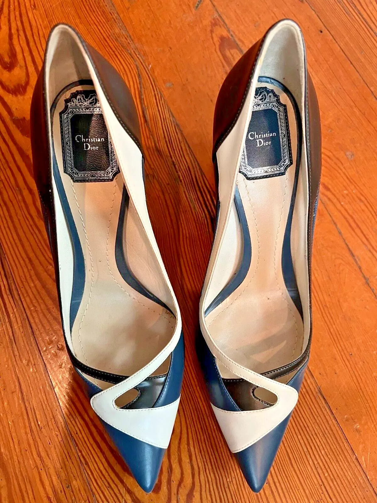 Escarpins Christian Dior, taille 40, bleu, talon bloc, neufs