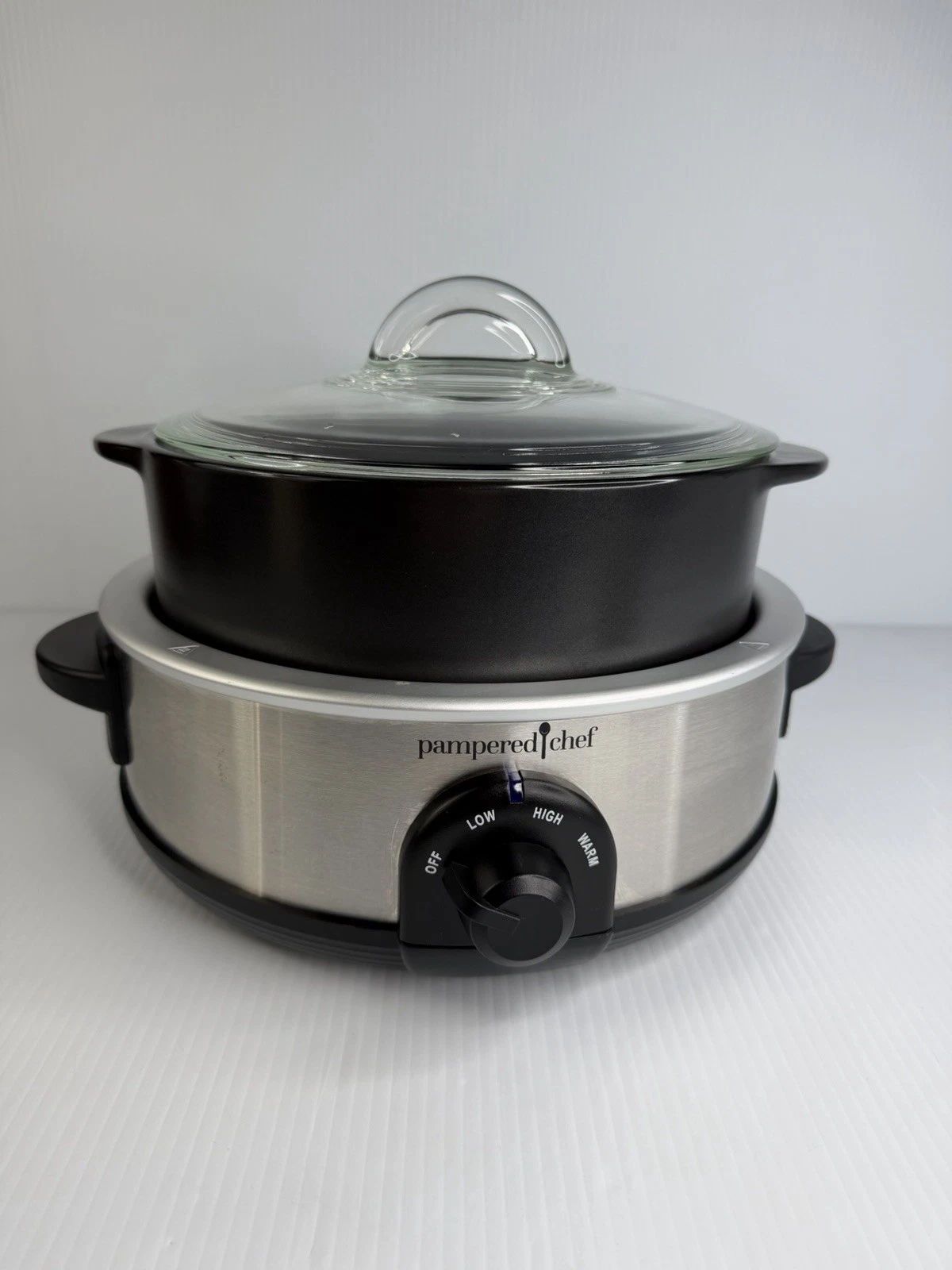 Pampered Chef Slow Cooker 3165 Stainless With 2.5 Qt Rock Crok And Glass Lid