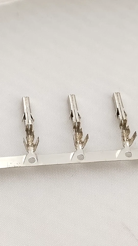 2.5K PARTIAL REEL MOLEX 39000213  F Crimp Term Tin over Phsphr Bronze 24-18 AWG - Image 2 of 4