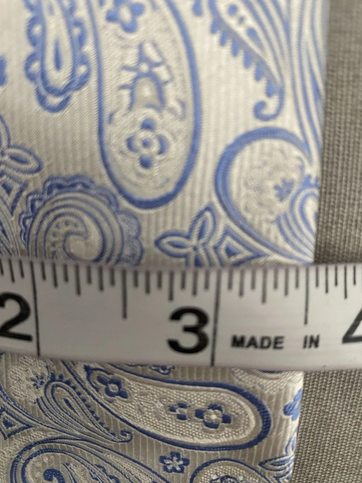 Галстук мужской Tasso Elba 100% шелк белый и синий пейсли 58,5 дюйма - Изображение 2 из 4