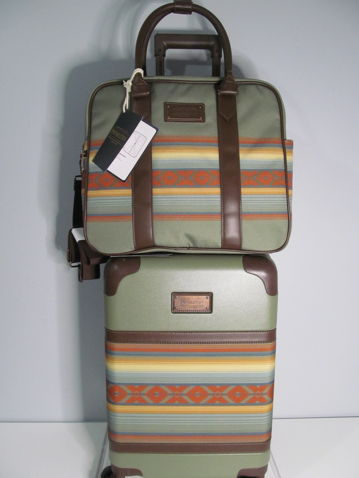 Pendleton Loden Green Aztek Luggage Set Carry On Spinner &Amp; Weekend Satchel-Nwt
