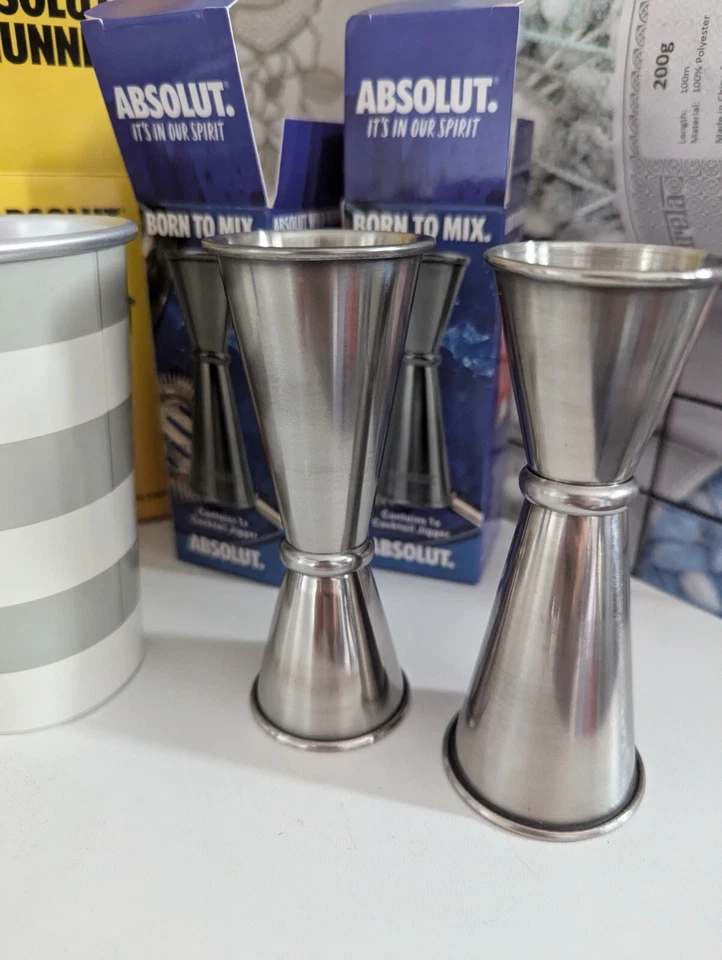 Absolut Vodka Colour Changing Cups x2 & 4 Vodka Jiggers - Rare Cup - Image 3 of 4