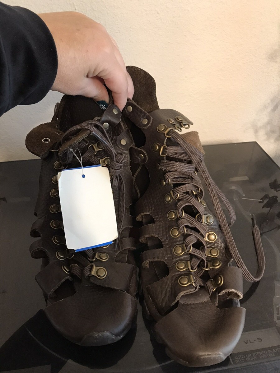 ADIDAS x JEREMY SCOTT MEGA FLEX SANDAL SANDALS BROWN MENS