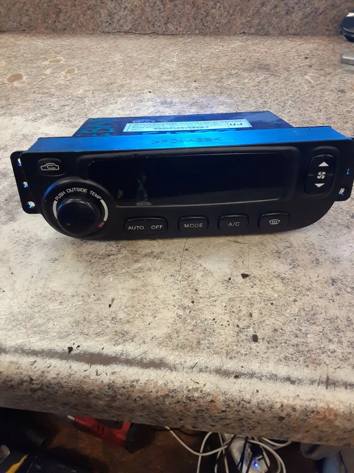 Suzuki Verona 2005 2006 calefacción aire acondicionado control de temperatura Foto 3 de 4