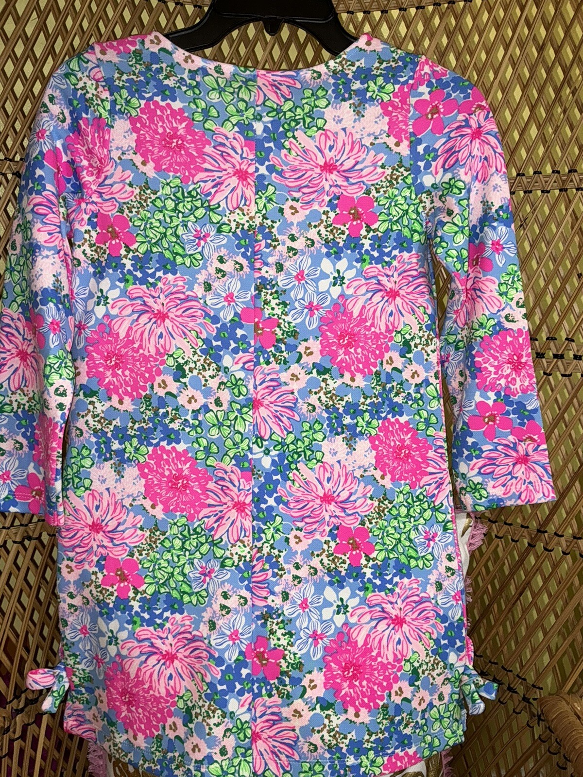 Picture 6 of 24