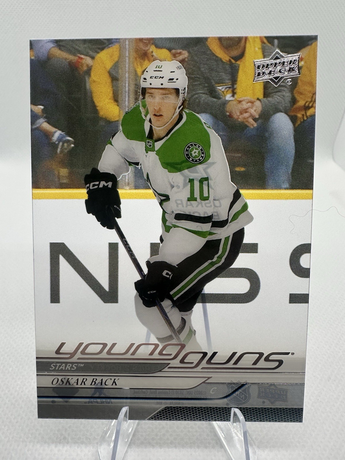 2024-25 Upper Deck Series 2 - Young Guns Oskar Back #465 Clear Cut (RC)