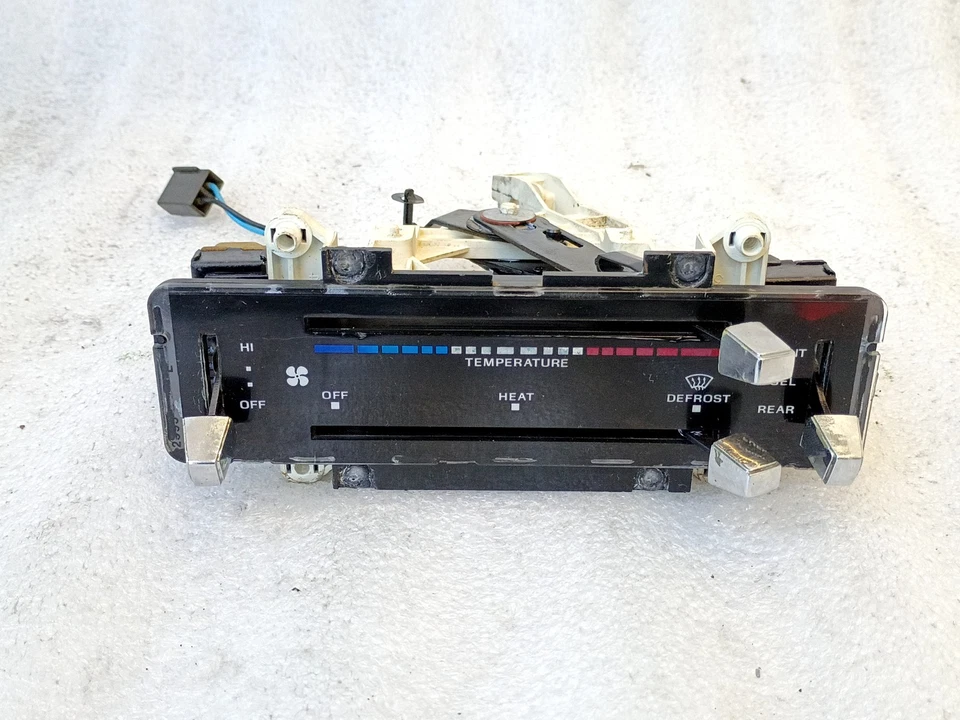 80-82 Heater Control with Fuel Switch Ford F100 F150 F250 F350 - Image 2 of 4