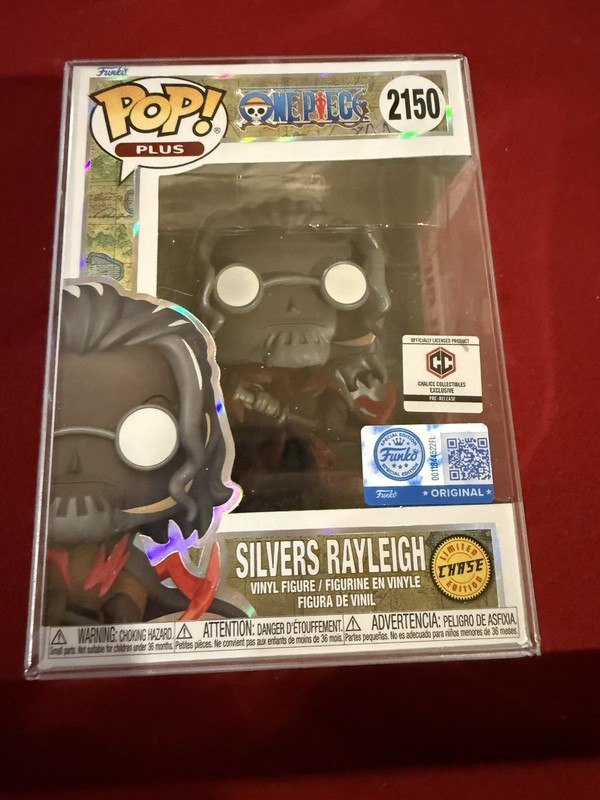 One Piece Silvers Rayleigh Pre Release Chase Funko Pop Bundle 2150