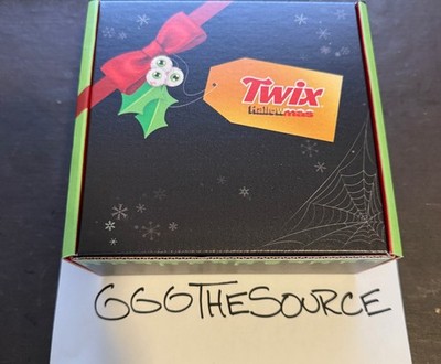  IN HAND SHIPS NOW SEALED NEW TWIX LIMITED EDITION HALLOWMAS PACK  SOLD OUT