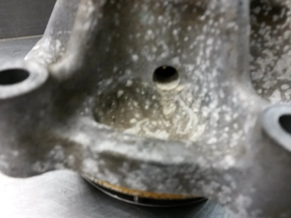 Bomba de líquido de arrefecimento de água para 09-11 Ford Crown Victoria 4.6 - Imagem 2 de 4