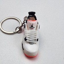 Miniatur Sneaker Style Schlüsselanhänger mi...