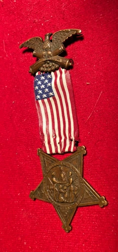 CIVIL WAR GAR VETERANS' MEMBERSHIP BADGE & RIBBON