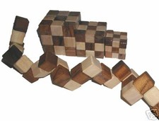 PREMIUM Snake brain teaser wood puzzle size MEDIUM