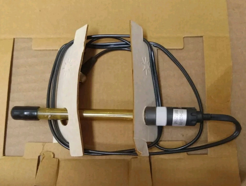 Sonda combinada Accumet (Fisher) PH/ATC con BNC/Mini teléfono, 13-620-111 - Lote de 3 Foto 4 de 4