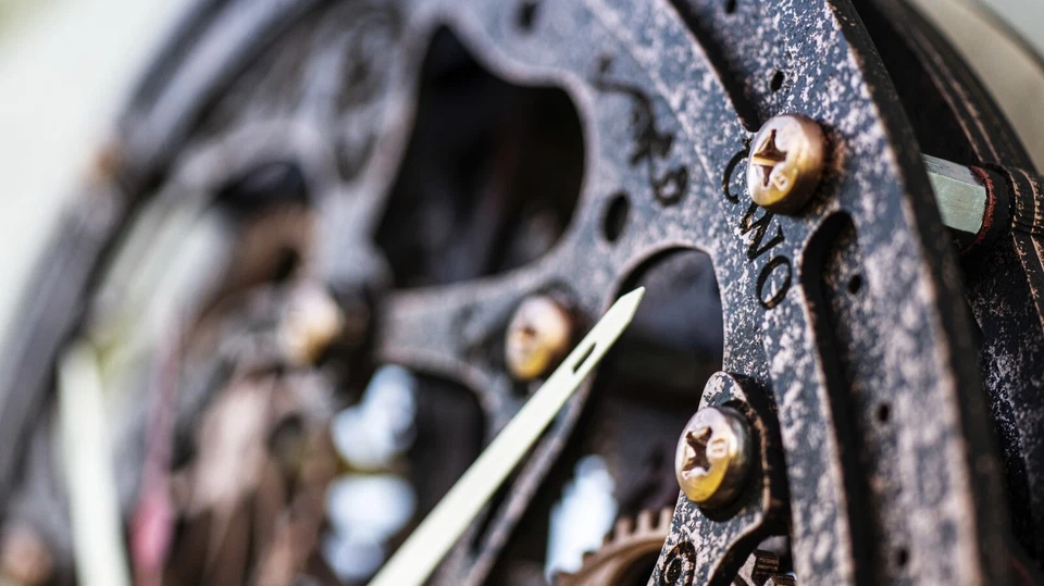 Reloj de Pared Automaton Bite Grandes Engranajes Móviles 1682 Antiguo Cobre Steampunk Loft Arte Foto 4 de 4