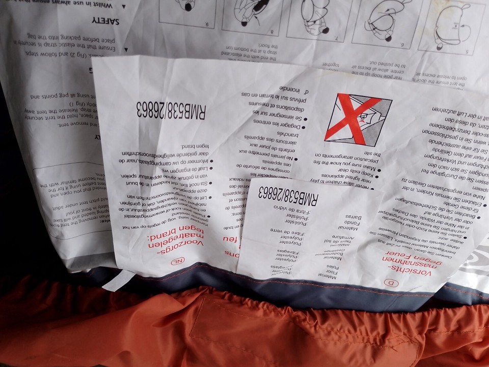 Gelert Quick pitch SS Pop Up Tent eBay