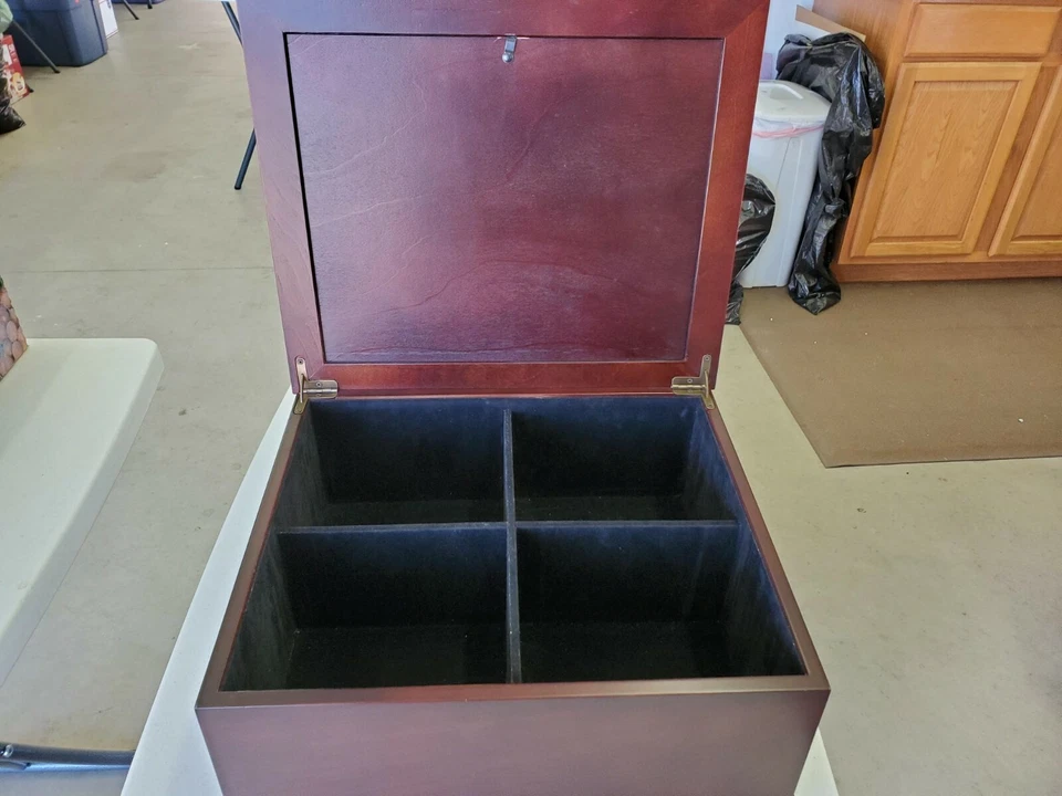 Hermosa bisagra de fieltro de madera de cerezo 2001 para foto/joyero Bombay de colección 13,5"x11"x6,5" Foto 2 de 4