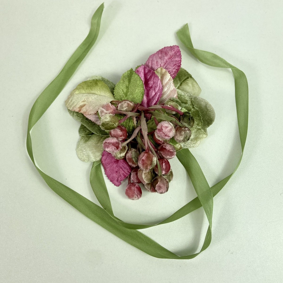 Vtg Louise Green Velvet Leafy Floral Headpiece w/ Ribbon Buds Whimsy Pink Green Vtg Louise Green Velvet Leafy Floral Headpiece w/ Ribbon  main image 3