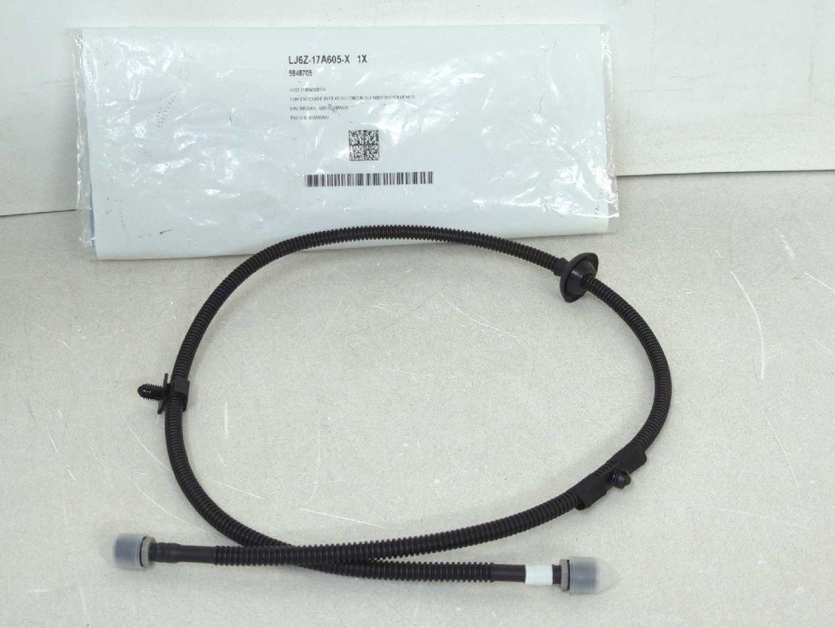 New OEM Genuine Ford Lower Windshield Washer Hose 2020-2024 Escape