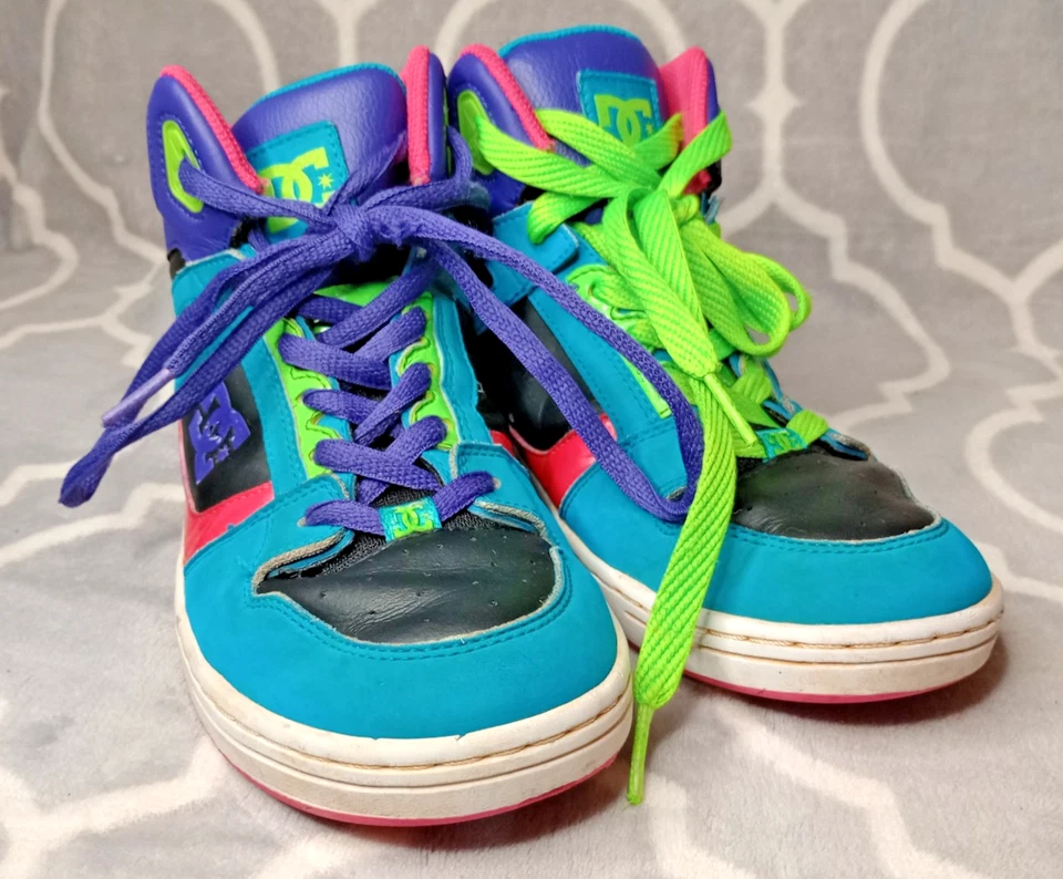 DC Shoes Juventud Rebote J Parte Superior Alta Juvenil Talla 6 Coloridos Zapatos de Skateboarding Foto 2 de 4