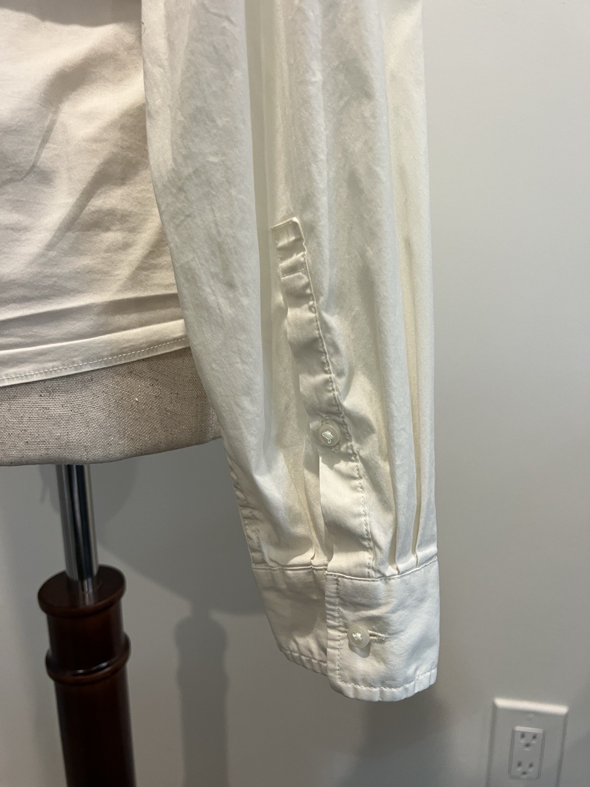 Uniqlo Women's White Blouse Collarless Cotton Blend Long Sleeve XS Button Up thumbnail 7