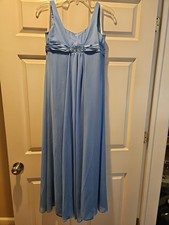 David’s bridal girls formal flower girl dress size 12