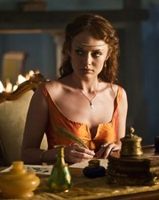SEXY LAURA HADDOCK 8x10 PHOTO *