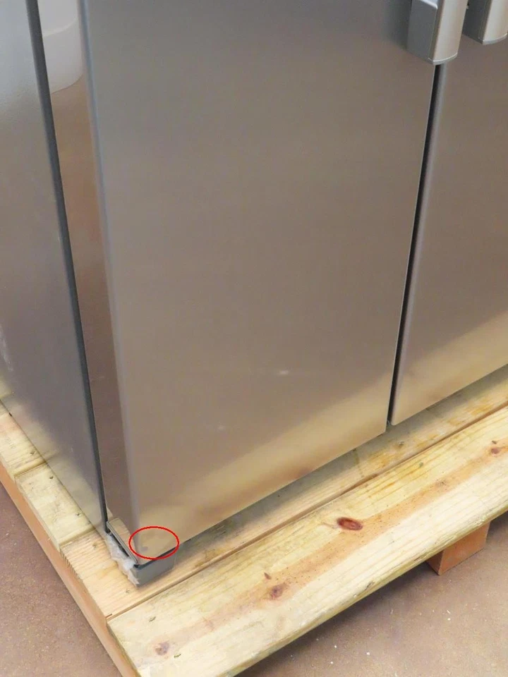 Bosch 300 Series B20CS30SNS 36" Side by Side Dispensador de Agua Refrigerador Fotos Foto 4 de 4