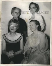 1960 Press Photo Miss Maxine Bland and Association of University Women Louisiana