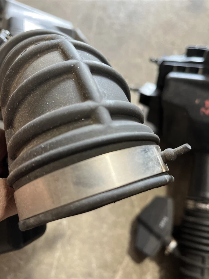 2010 Nissan 370z LH RH СТОРОНЕ ВОЗДУХООЧИСТИТЕЛЬ ВПУСКНОЙ ФИЛЬТР КОРОБКА TOOB OEM - Изображение 4 из 4